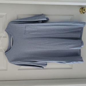 Men's light blue Croft and Barrow short sleeve shirt with pocket on the front. X